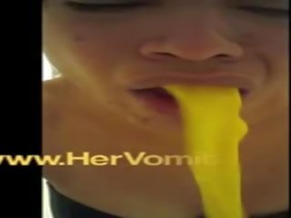 Thiếu niên puke vomit barfing nôn nói đùa